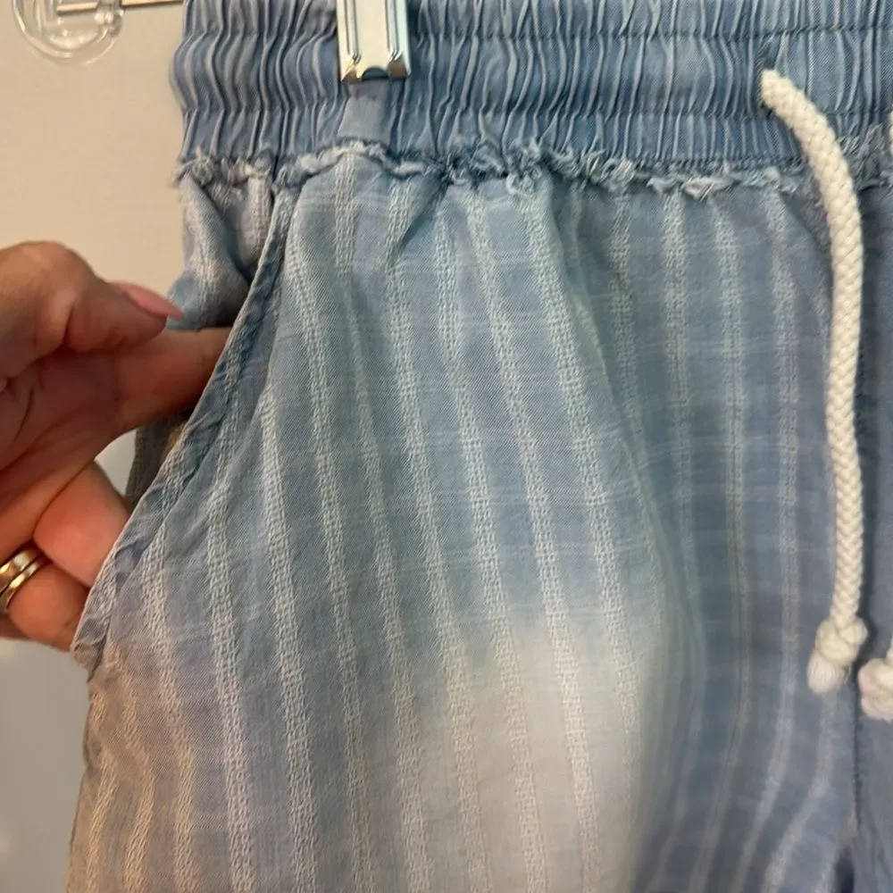 Vintage Havana Womens Pull On Distressed Lyocell Shorts - Picture 2 of 5